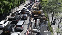Proyek Gorong-gorong Jalan Moestopo Makan Badan Jalan Bikin Macet