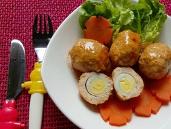 Resep Anak : Bola-bola Ayam Isi Telur