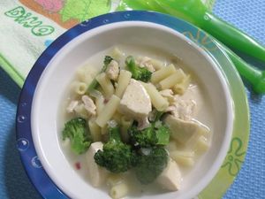 Resep Anak: Sup Tofu Pasta Brokoli