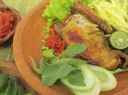 Resep Ayam: Ayam Penyet Sambal Mangga