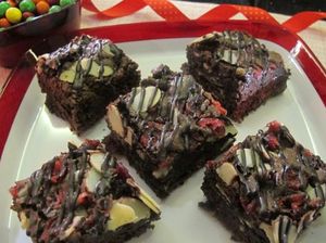 Resep Cake : Cranberry Chocolate Cake