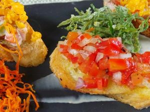 Resep Camilan : Assorted Bruschetta