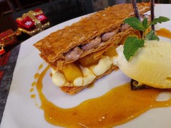 Resep Dessert: Mille Feuille De Pommes Caramelisses