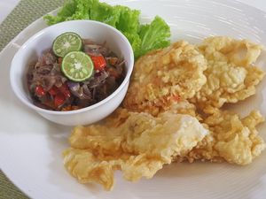 Resep Ikan: Ikan Dori Goreng Sambal Matah