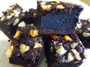 Resep Kue: Candlenut Chilli Brownies