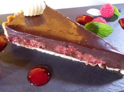 Resep Kue: Chocolate Raspberry Tart