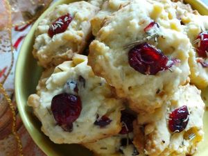 Resep Kue: Cranberry Rosemary Cookies