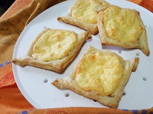 Resep Kue : Pastry Isi Krim Keju