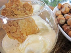Resep Minuman: Affogatto with Almond Tuille and Chantilly