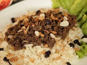 Resep Nasi: Nasi Kebuli Tabur Daging