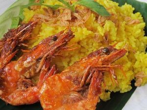 Resep Nasi: Nasi Kuning Sambal Udang