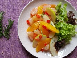 Resep Salad: Salad Jeruk Saus Asam Pedas