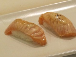 Resep Sushi: Aburi Salmon Cheese Mayonnaise
