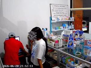 Bukannya Liburan, 2 WN Timur Tengah Malah Gasak Uang Apotek di Bali