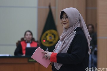 Dokter Tifa Jalani Sidang Perdana di PN Jaktim