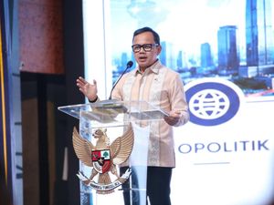 Genjot PAD & Pelayanan Publik, Wamendagri Dorong Walkot Perkuat Inovasi