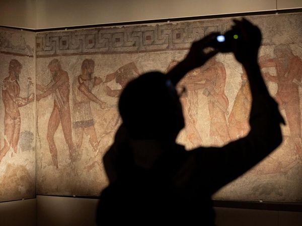Italia Pamerkan Harta Karun Seni Etruria Berusia Lebih dari 2.000 Tahun