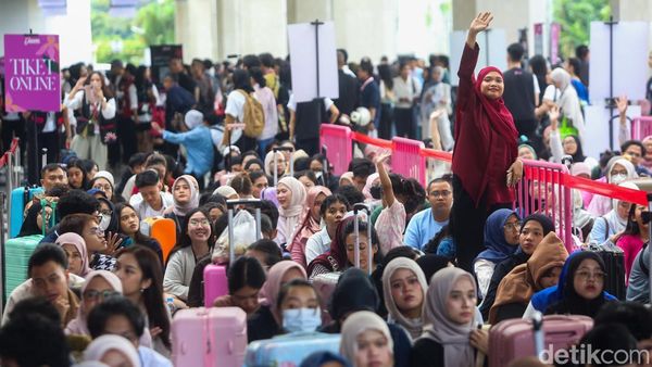 Foto: Hari Pertama Jakarta X Beauty 2026 Diserbu Pengunjung