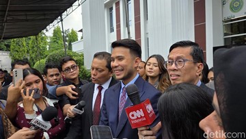 Pengacara Pastikan Jokowi Akan Hadiri Sidang dr Tifa: Siap Tunjukkan Ijazah