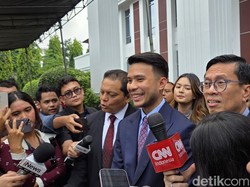 Pengacara Pastikan Jokowi Akan Hadiri Sidang dr Tifa: Siap Tunjukkan Ijazah