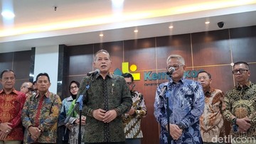 Berita dari Detik Finance: Kemenkop Gandeng Agrinas Palma, Lahan Sawit Produktif Dikelola Koperasi