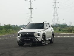 Mitsubishi Destinator Exceed Pilihan SUV Keluarga, Andal di Jalanan Sumatera