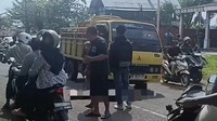 Pria di Musi Rawas Tewas Terlindas Truk Usai Jatuh dari Motor