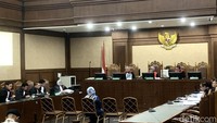 Amarah Eks Ketua Ombudsman ke Anak Buah saat Beri Arahan Tak Biasa