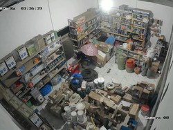 Pencuri di Lampung Beraksi Pakai Payung demi Hindari CCTV, 4 Pelaku Ditangkap