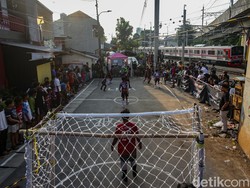 Demam Piala Dunia Menular ke Liga Sepak Bola Jalanan