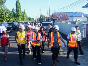 Gubernur Sulsel Kebut Pembangunan Jalan di Sidrap demi Dukung Ekonomi Warga