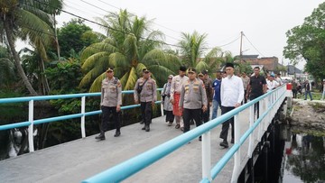 Kapolda Riau Cek Jembatan Merah Putih di Dumai, Apresiasi Dedikasi Jajaran
