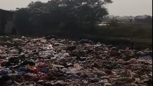 Kebakaran TPA Jatiwaringin Belum Padam Usai 4 Hari, Titik Api Berkurang