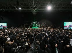 Teriakan Matilah Amerika Bergema di Pemakaman Khamenei