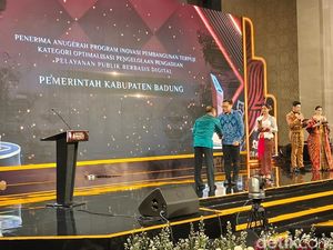 Optimalisasi Kanal Pengaduan Digital, Pemkab Badung Raih Penghargaan