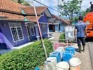 Dampak Kemarau, Warga Ciamis Mulai Krisis Air Bersih