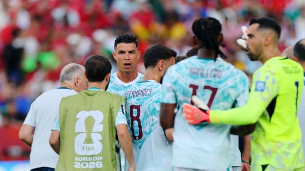 Portugal vs Kroasia Soccer Football - FIFA World Cup 2026 - Round of 32 - Portugal v Croatia - Toronto Stadium, Toronto, Canada - July 2, 2026 Portugal's Cristiano Ronaldo during the first half hydration break REUTERS/Mike Segar