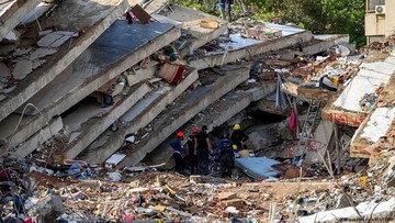 Presiden Venezuela Bantah Lambat Tangani Gempa