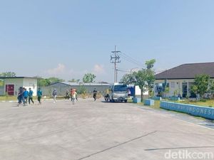 Jatuh Bangun Pabrik Madiun Pembuat Bola Trionda: Sempat Digoyang Isu PHK
