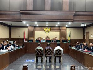 3 Pejabat Bea Cukai Didakwa Terima Suap dan Gratifikasi Rp 78,8 Miliar