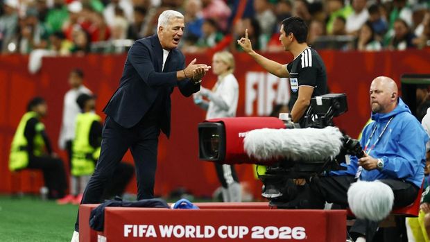 Vladimir Petkovic memiliki karier panjang di Swiss.