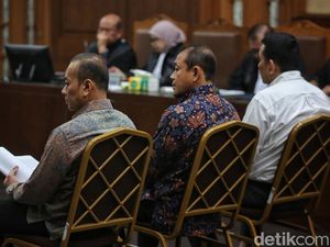Tiga Pejabat Bea Cukai Didakwa Terima Suap Rp 78,8 Miliar