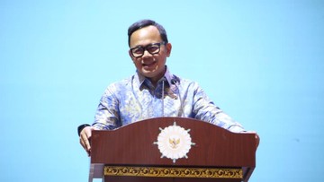 Banyak Kepala Daerah Kena OTT KPK, Wamendagri Tak Sepakat Dikaitkan Gaji