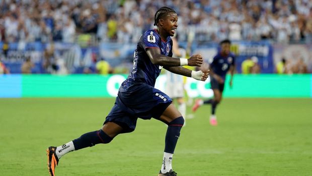 Soccer Football - FIFA World Cup 2026 - Round of 32 - Argentina v Cape Verde - Miami Stadium, Miami Gardens, Florida, U.S. - July 3, 2026 Cape Verde's Sidny Lopes Cabral celebrates scoring their second goal REUTERS/Paul Childs