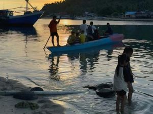 Seperti Ini Rasanya Naik Ojek Laut yang Ongkosnya Rp 5.000