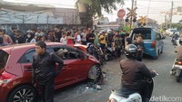 Polisi Selidiki Kecelakaan Beruntun 6 Kendaraan di Kebon Pedes Bogor