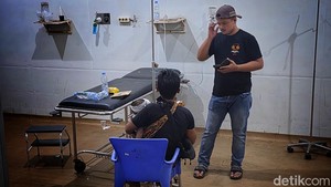 Aksi Heroik Paman Terjang Api Selamatkan Balita Arya di Kebakaran Sukabumi