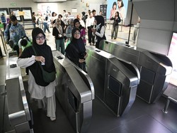 Naik MRT Jakarta Kini Bisa Tap In Pakai Kartu Kredit