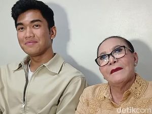 Cucu Mpok Atiek Santai Jadi Sasaran Candaan karena Sang Nenek Latah