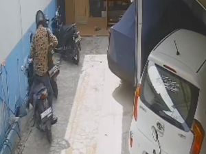 Viral Maling Motor Beraksi di Parkiran SPPG Bogor, Polisi Buru Pelaku